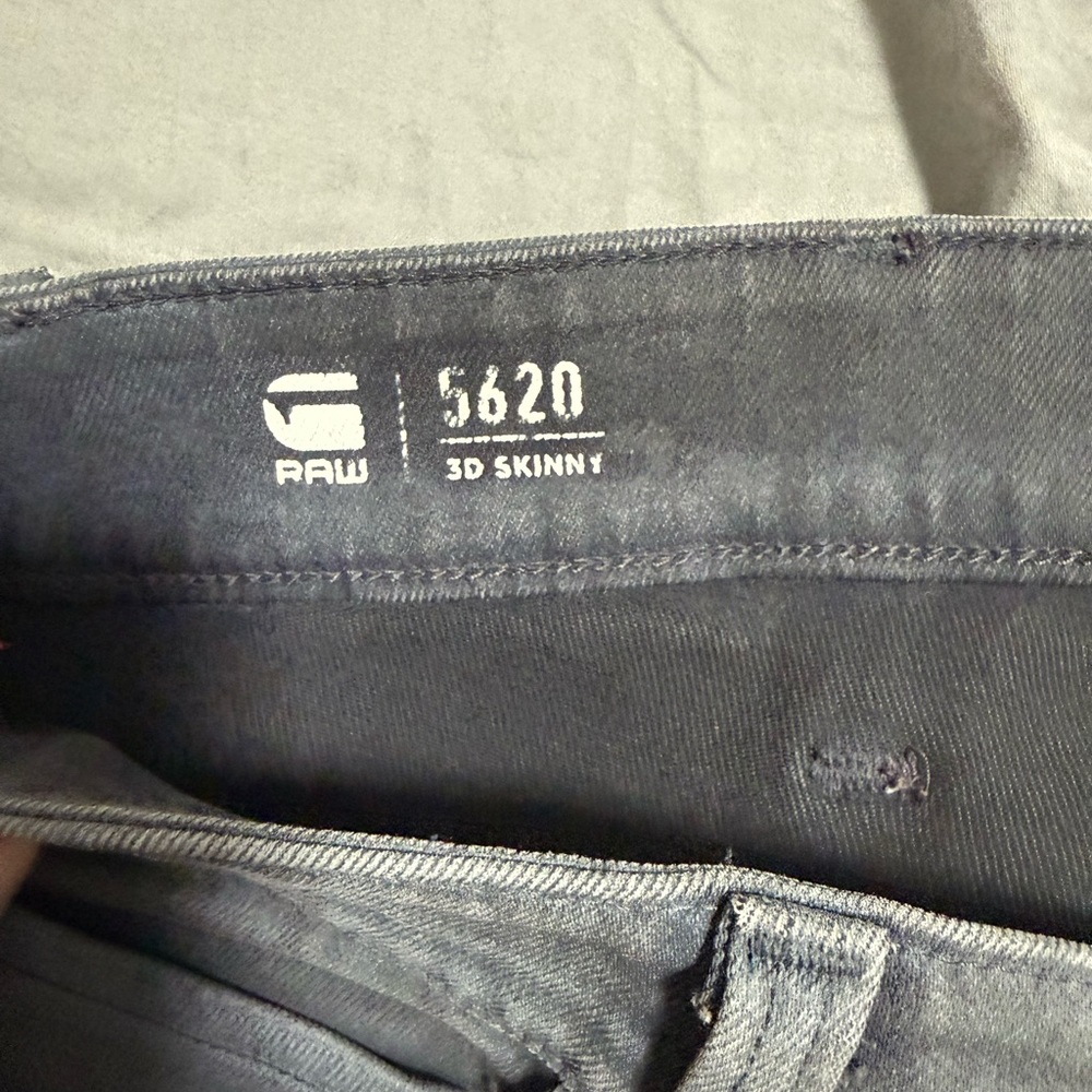 5620 3D Skinny Jeans - Picture 5 of 11